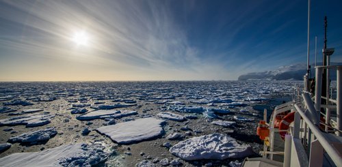 MV_Spirit_of_Enderby_Antarctica_©_Heritage_Expeditions