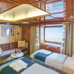 MV_Sea_Spirit_Superior_Suite_©_Poseidon_Expeditions