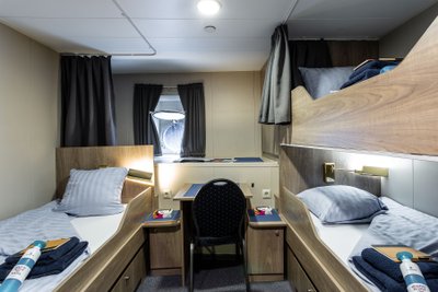 MV_Plancius_Triple_cabin_©_Eduardus_Lee_Oceanwide_Expeditions