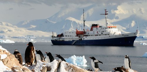 MV_Ushuaia_Antarctica_©_Lopez_Tapia_Antarpply_Expeditions