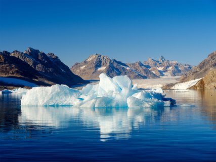 Groenland_Fjord_vor_Karale_Gletscher_©_Martin_Zwick_Naturfoto