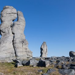 Medvezhyi_Islands_north_sea_route_©_A_Breniere_Heritage_Expeditions