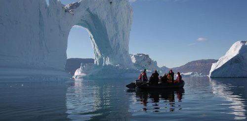 Zodiac_cruising_Scoresby_Sund_Greenland_©_Oceanwide_Expeditions