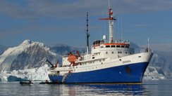 MV_Ushuaia_Antarctica_©_Antarpply_Expeditions