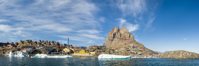 Uummannaq_Panorama_Westgroenland_©_Martin_Zwick_Naturfoto