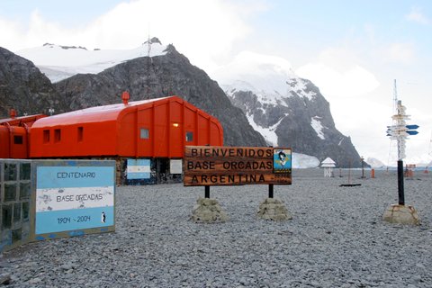 Orcadas_Station_Antarctica_©_Jan_Bryde_Oceanwide_Expeditions