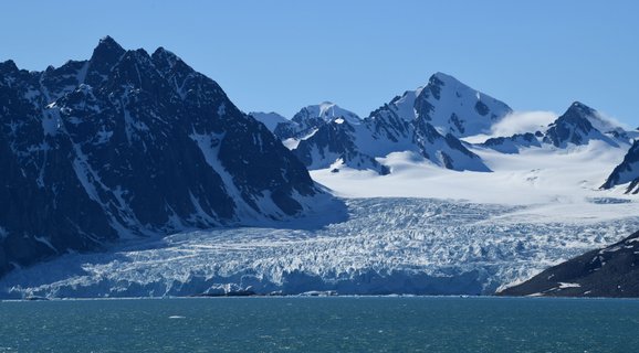 Monaco_Glacier_Svalbard_©_Page_Chichester_Poseidon_Expeditions