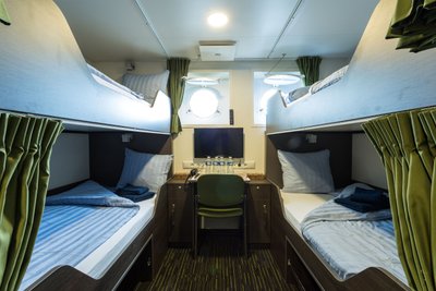 MV_Ortelius_Quadruple_cabin_deck_3_©_Eduardus_Lee_Oceanwide_Expeditions