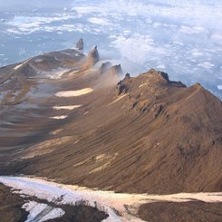 Franz_Josef_Land_Landscape_©_Poseidon_Expeditions