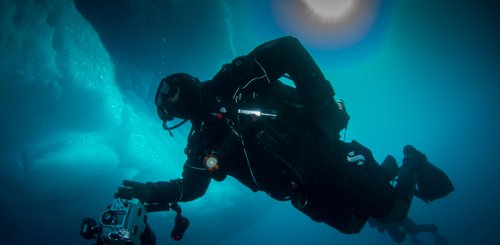 Scuba_Diving_Antarctica_©_Jim_van_Gogh_Oceanwide_Expeditions